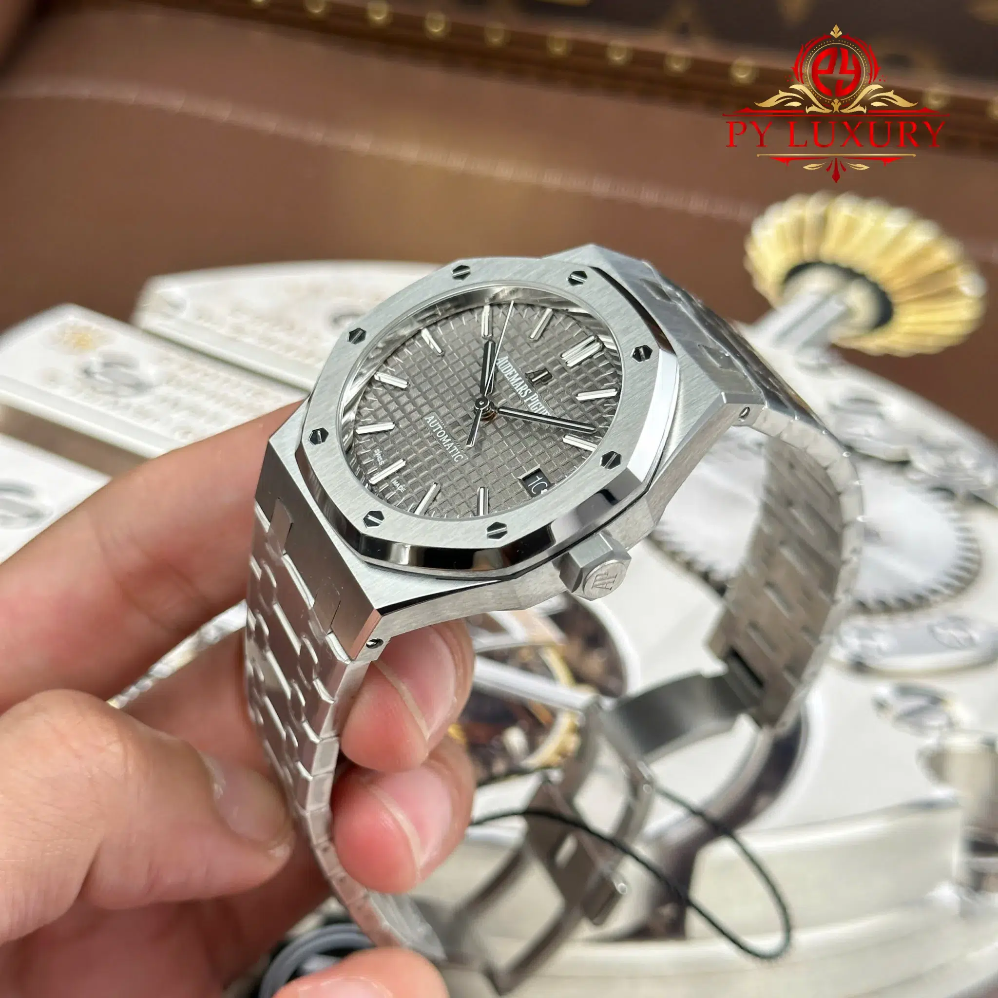 Audemars Piguet Royal Oak 15450ST Grey Dial 1:1 Best Replica ZF 37mm - Image 3