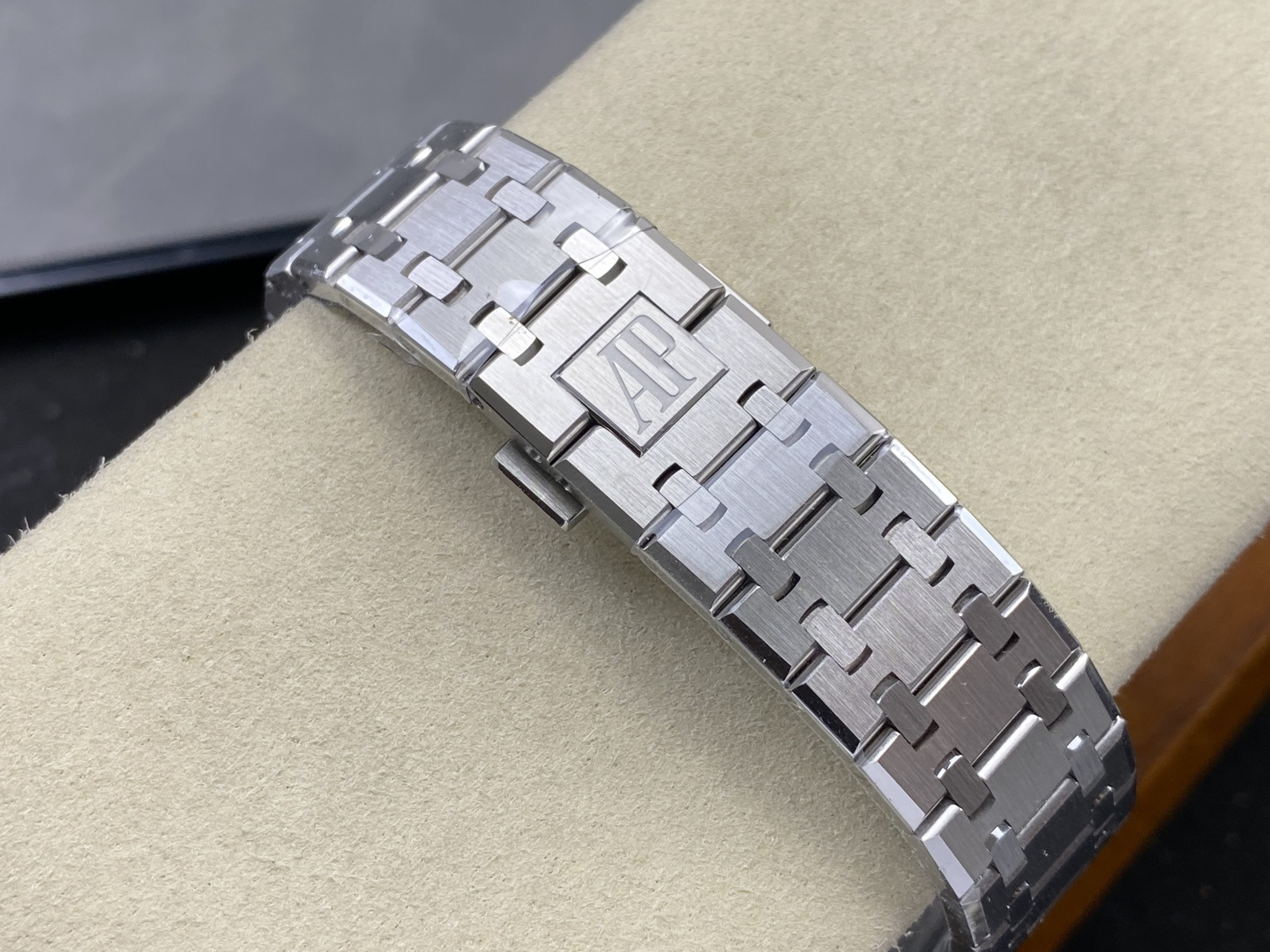 Đồng Hồ Audemars Piguet Royal Oak Chronograph 26331ST Mặt Số Đen Replica 1:1 Cao Nhất OCTAF 41mm - Image 10