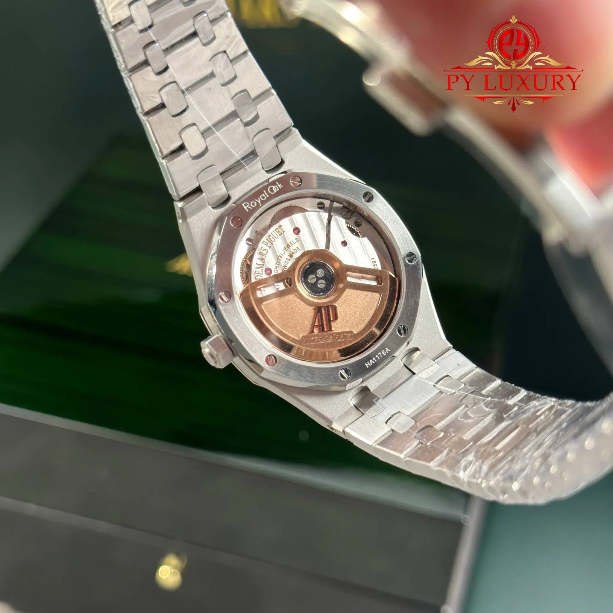 Audemars Piguet Royal Oak 77350ST Selfwinding White Dial Best Replica 34mm - Image 10