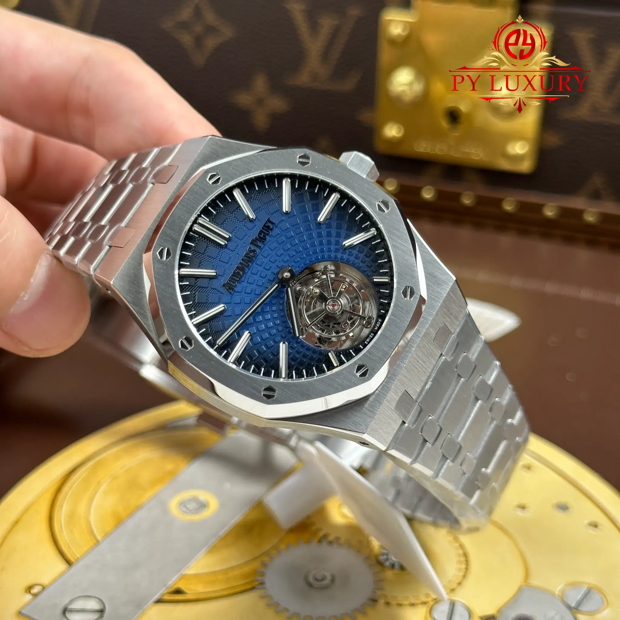 Audemars Piguet Royal Oak Flying Tourbillon 26530ST Selfwinding Blue Dial Best Replica BBS 41mm - Image 2
