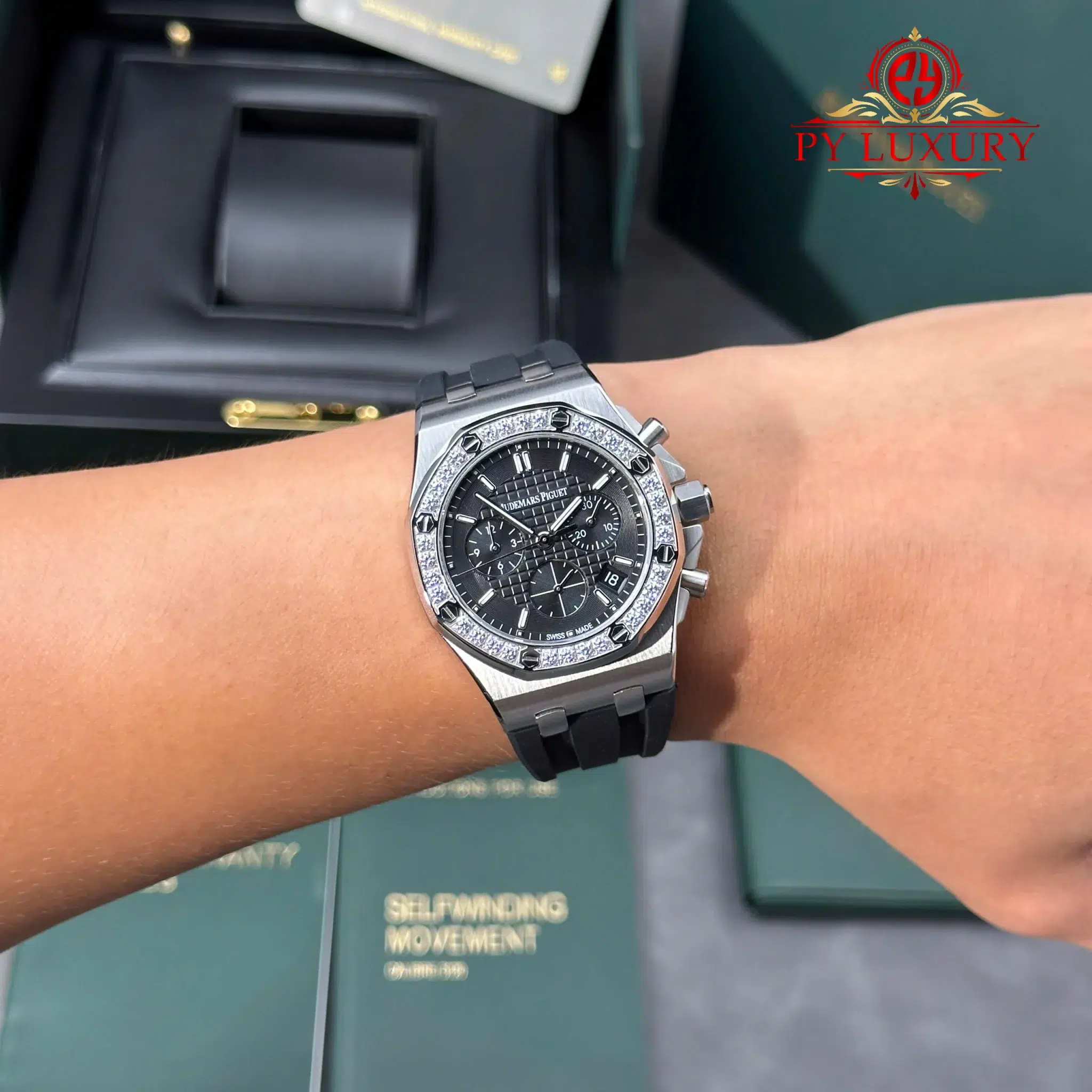 Audemars Piguet Royal Oak Offshore 26231ST Black Dial Diamond Bezel 1:1 Best Replica PPF 37mm - Image 12