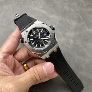 Đồng Hồ Audemars Piguet Royal Oak Offshore Diver 15710ST Mặt Đen Rep 1:1 APSF 42mm