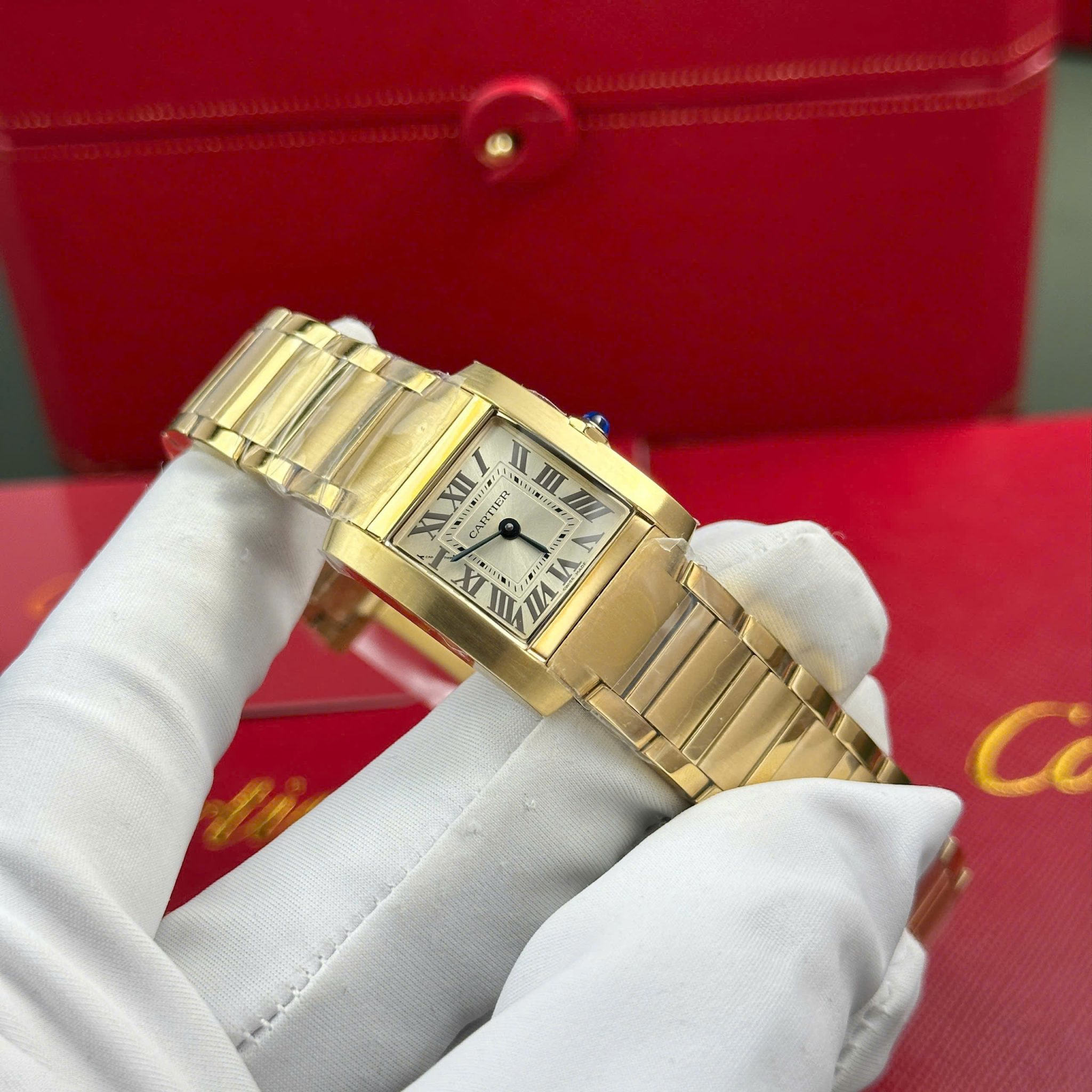 Cartier Tank Francaise WGTA0114 Small Model Ladies Golden Sunray Dial Yellow Gold Replica 25.7 x 21.2mm - Image 4