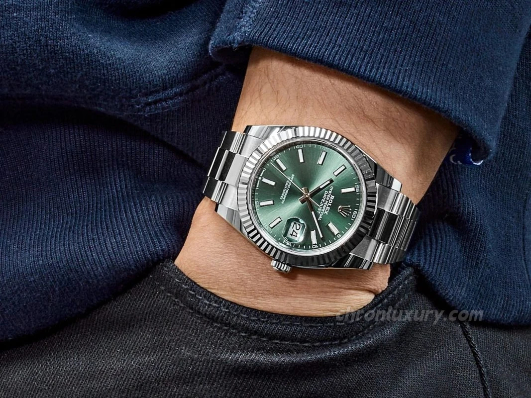 Hands on the Rolex Datejust Mint Green Dial Replica