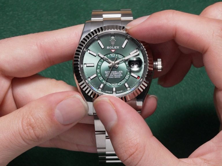 How to Set a Watch: The Ultimate Guide for Watch Enthusiasts