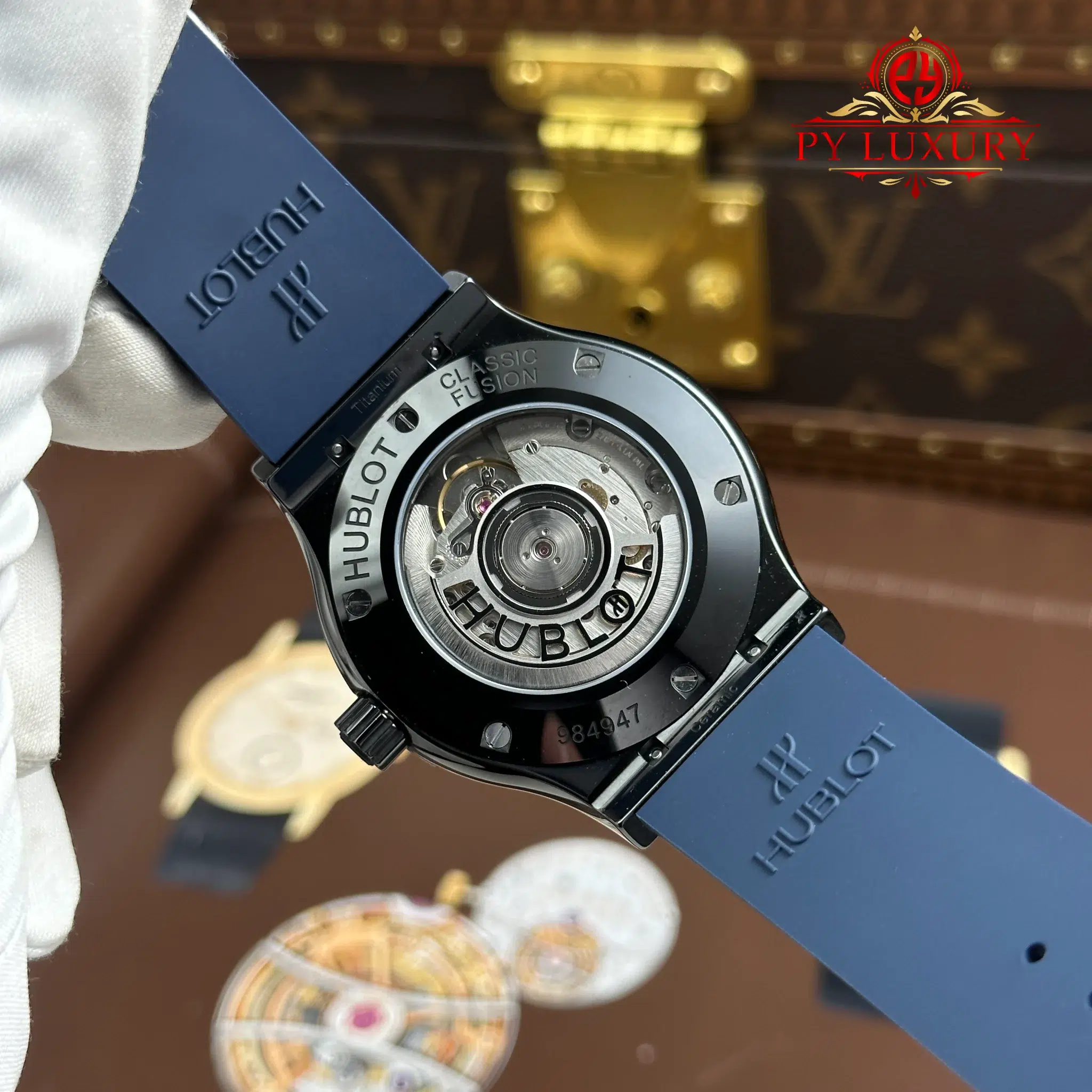 Đồng Hồ Hublot Classic Fusion Special Edition Boutique PISA 1940 Vỏ Gốm Đen Mặt Xanh Dương Replica 1:1 JJZ 42mm - Image 10