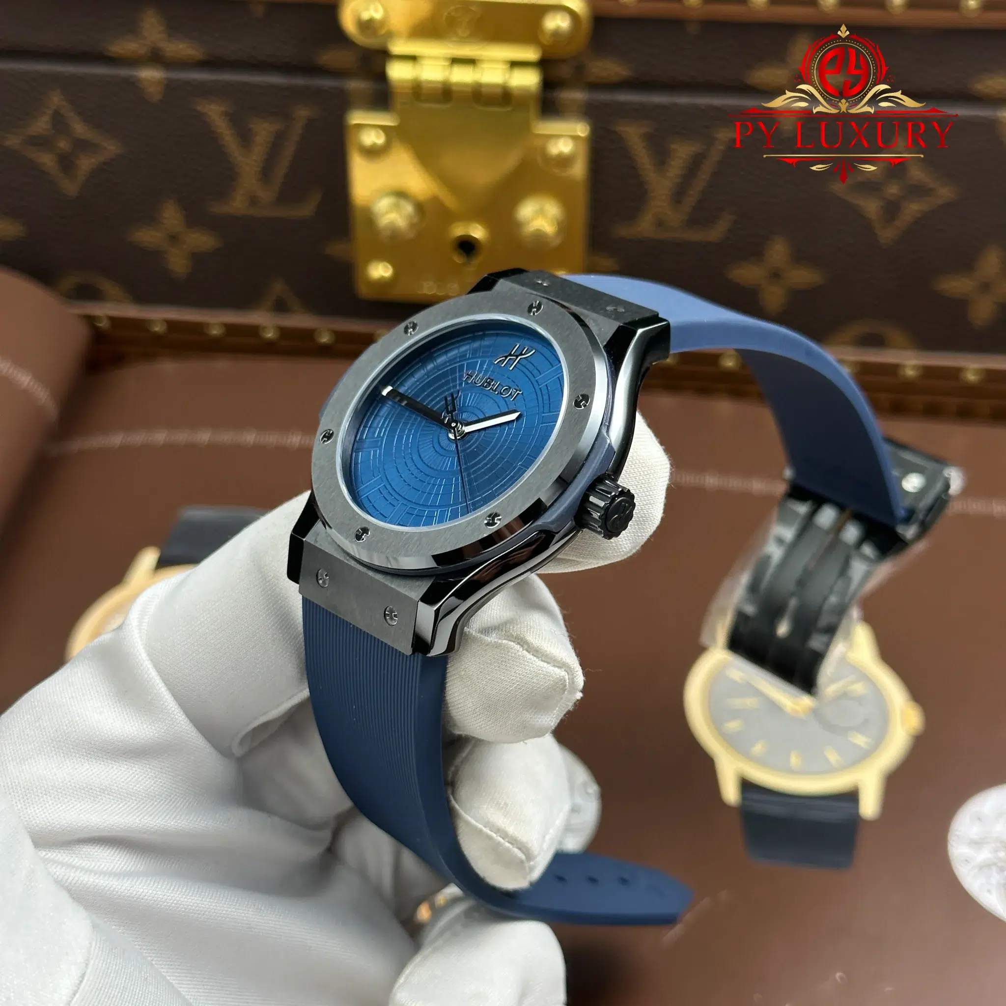 Đồng Hồ Hublot Classic Fusion Special Edition Boutique PISA 1940 Vỏ Gốm Đen Mặt Xanh Dương Replica 1:1 JJZ 42mm - Image 4