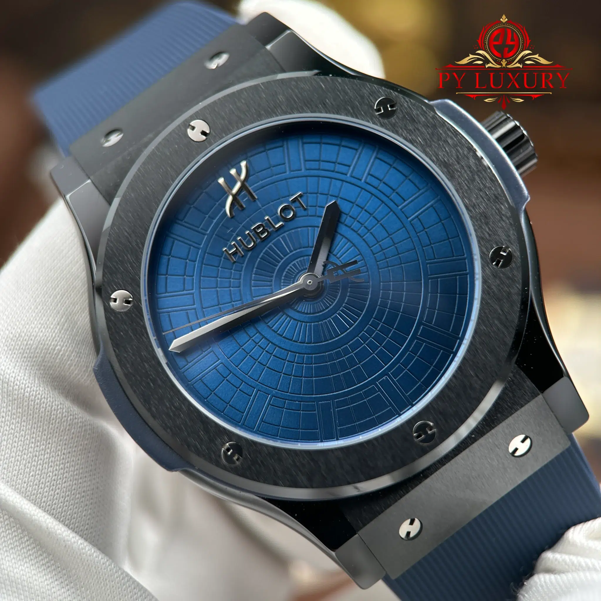 Đồng Hồ Hublot Classic Fusion Special Edition Boutique PISA 1940 Vỏ Gốm Đen Mặt Xanh Dương Replica 1:1 JJZ 42mm - Image 7