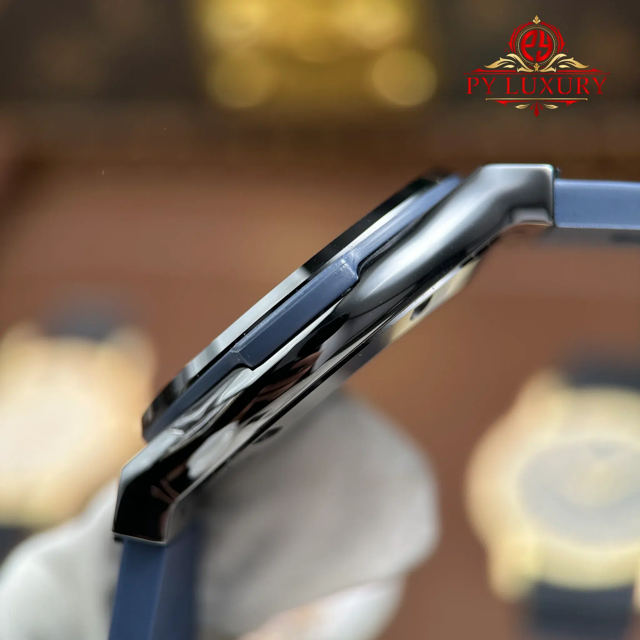 Đồng Hồ Hublot Classic Fusion Special Edition Boutique PISA 1940 Vỏ Gốm Đen Mặt Xanh Dương Replica 1:1 JJZ 42mm - Image 8