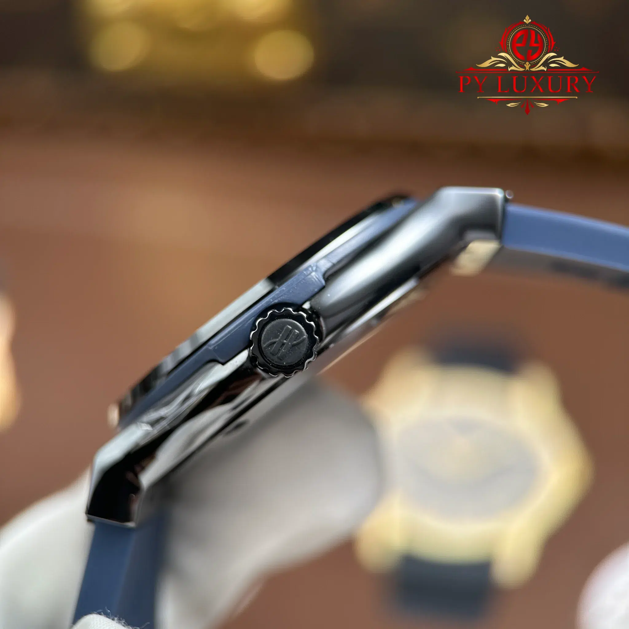 Đồng Hồ Hublot Classic Fusion Special Edition Boutique PISA 1940 Vỏ Gốm Đen Mặt Xanh Dương Replica 1:1 JJZ 42mm - Image 9