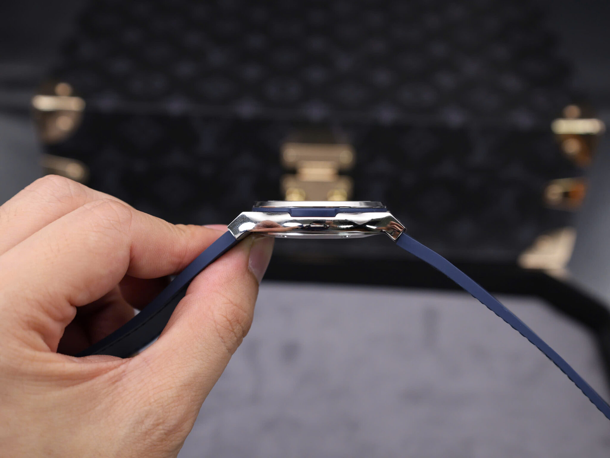Hublot Classic Fusion Titanium Blue Dial Leather Strap 1:1 Replica 42mm - Image 6