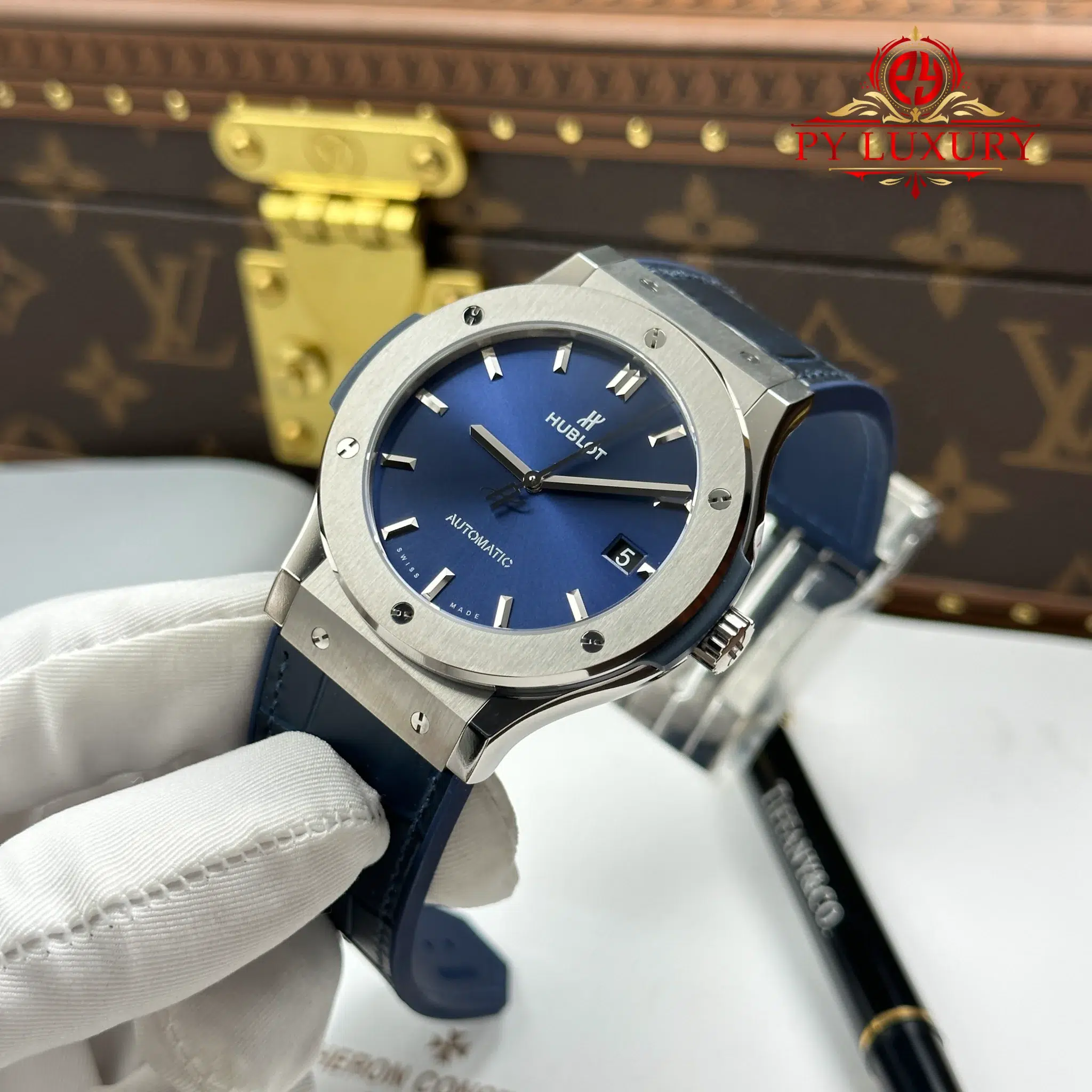 Hublot Classic Fusion Titanium Navy Blue Dial 1:1 Best Replica JJZ 45mm - Image 3