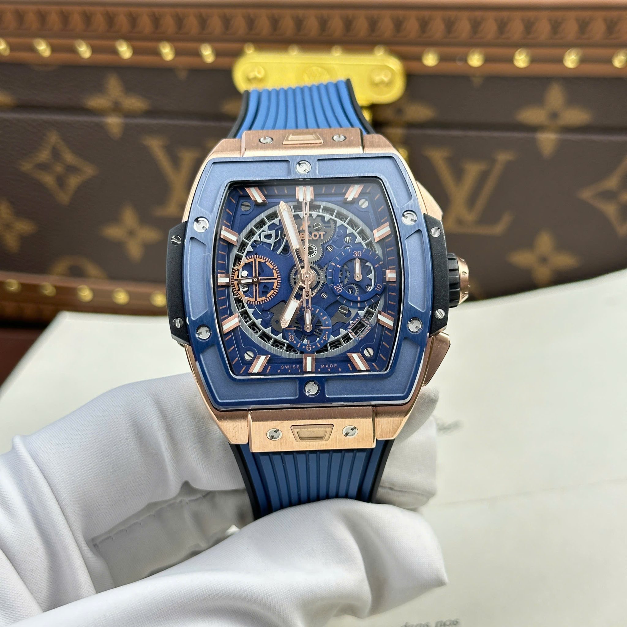 Đồng Hồ Hublot Spirit of Big Bang Vàng Hồng Viền Gốm Xanh Rep 1:1 Cao Nhất BBF 42mm