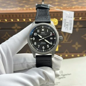 Đồng Hồ IWC Mark XX Patrouille Suisse IW328209 Mặt Xám Vỏ Titanium Dây Vải Replica 1:1 V7 Factory 40mm