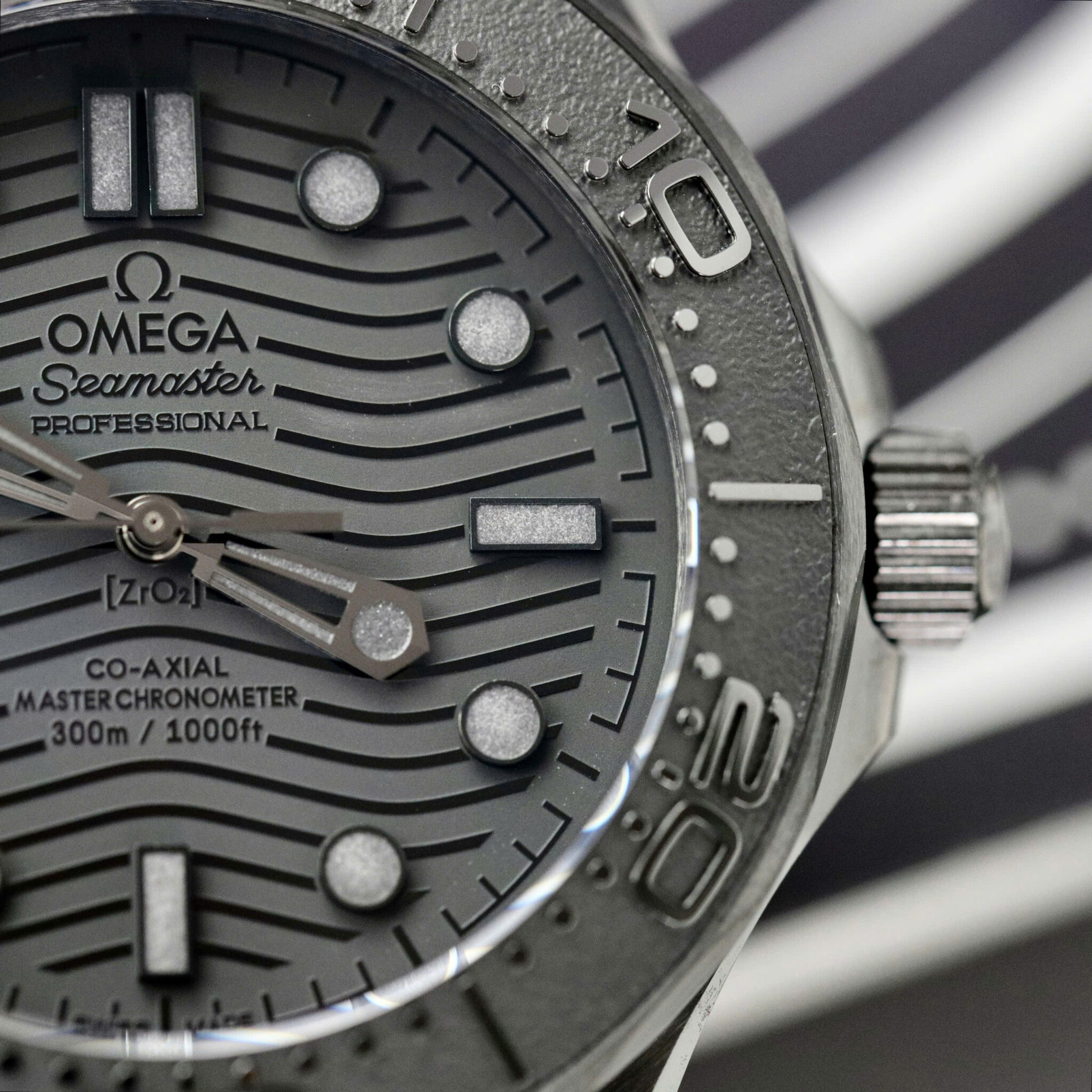 Omega Seamaster Diver 300M Black Black Ceramic Rubber Strap Best Replica VSF 43.5mm - Image 6
