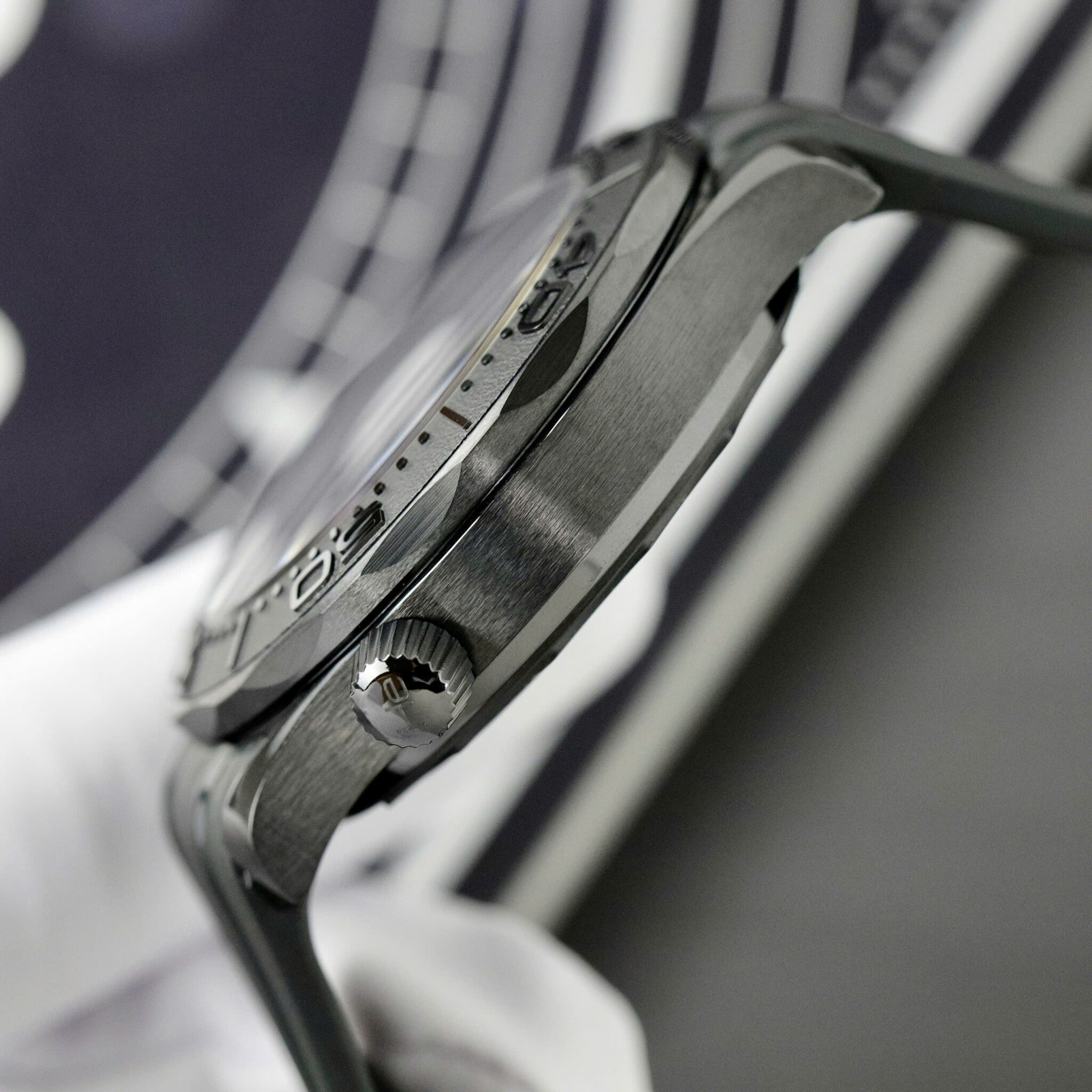 Omega Seamaster Diver 300M Black Black Ceramic Rubber Strap Best Replica VSF 43.5mm - Image 9