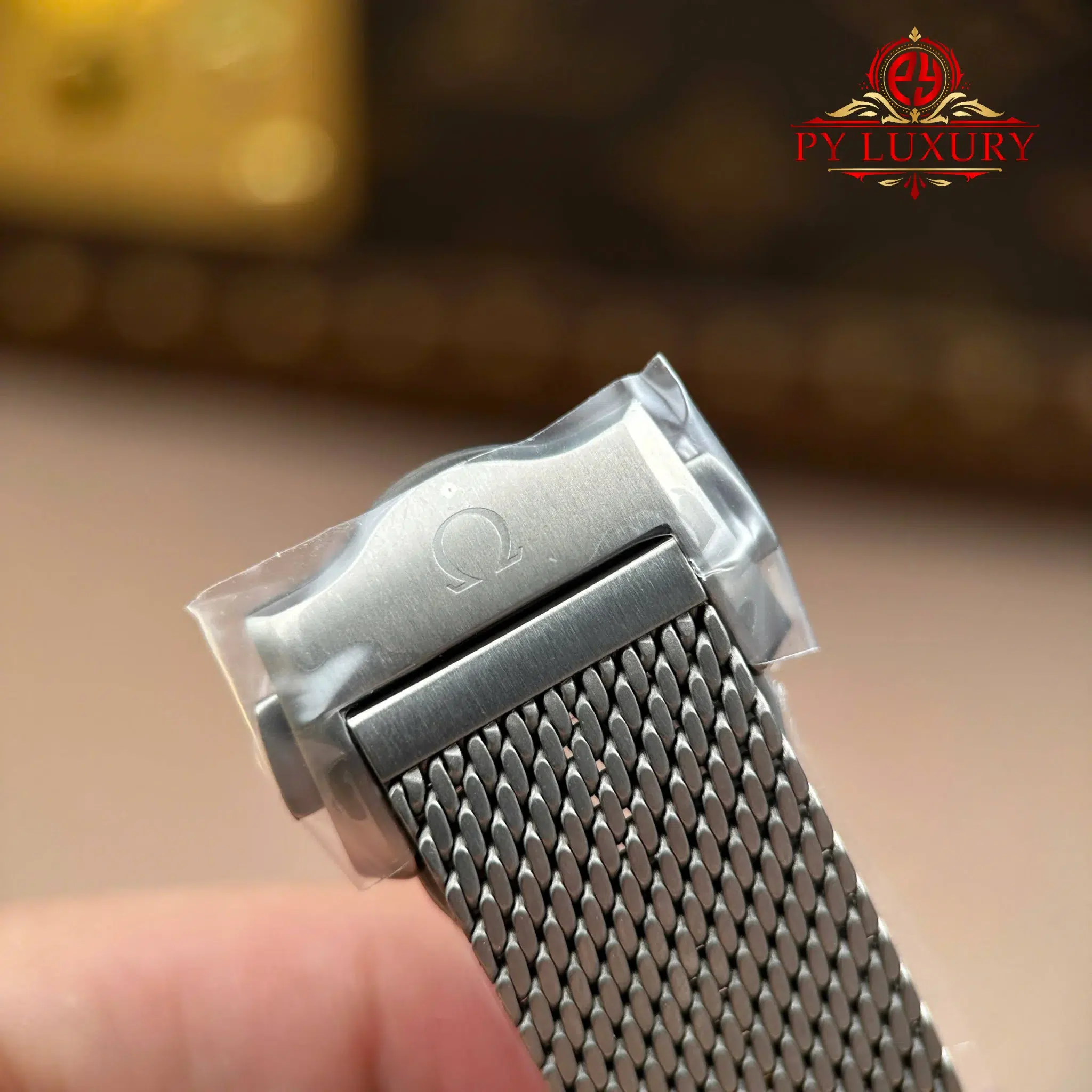 Đồng Hồ Omega Seamaster Diver 300M James Bond 007 Titanium Replica 1:1 VSF 42mm - Image 15