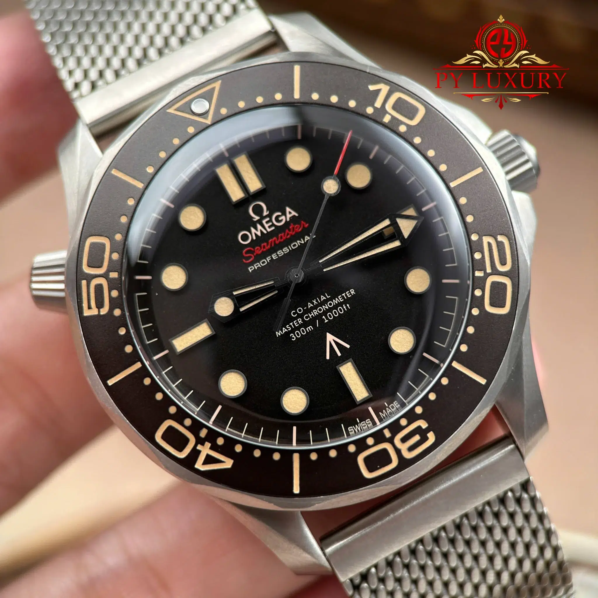 Đồng Hồ Omega Seamaster Diver 300M James Bond 007 Titanium Replica 1:1 VSF 42mm - Image 5