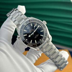 Đồng Hồ Omega Seamaster Planet Ocean 600M Mặt Đen Dây Thép Replica 1:1 VSF 43.5mm