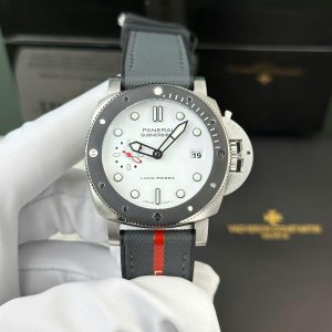 Đồng Hồ Panerai Submersible Luna Rossa PAM01579 Mặt Trắng Dây Da Replica 1:1 VSF 42mm