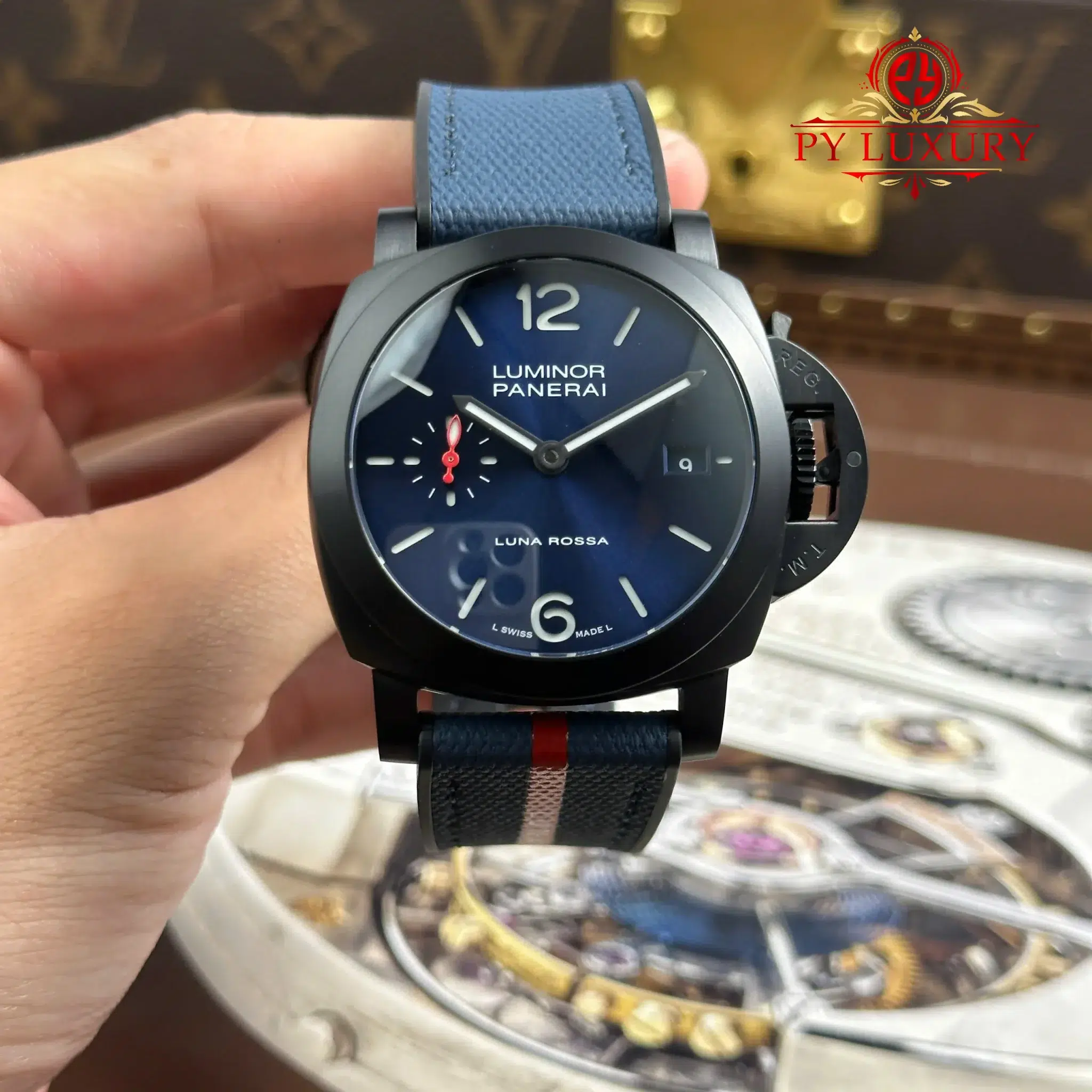 Đồng Hồ Panerai Luminor Quaranta Steel DLC Luna Rossa PAM01408 Mặt Xanh Dương Replica 1:1 VSF 40mm