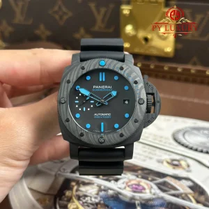 Panerai Submersible Carbotech PAM00960 Black with Blue Accents Rubber Band 1:1 Best Replica VSF 42mm