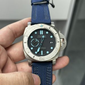 Đồng Hồ Panerai Submersible GMT Carbotech Navy Seals PAM 1324 Vỏ Carbon Đen Dây Cao Su Replica 1:1 VSF 44mm (Copy)