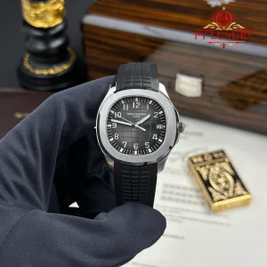 Đồng Hồ Patek Philippe Aquanaut 5167A Mặt Số Đen Rep 1:1 Nhà Máy BBF 40mm