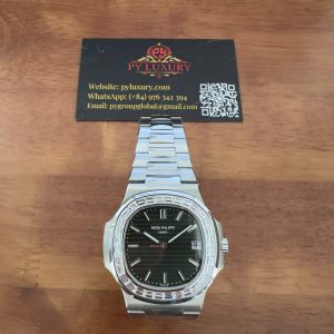 Đồng Hồ Patek Philippe Nautilus 5711/1300A-001 Mặt Xanh Tinh Chỉnh Viền Kim Cương CVD 40mm