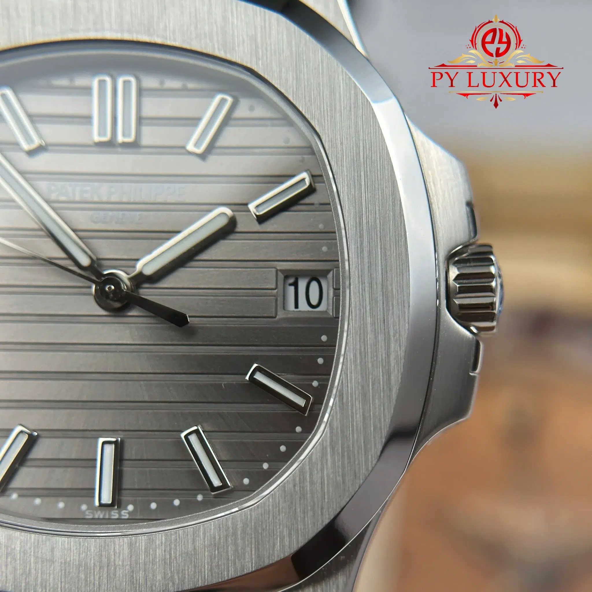 Patek Philippe Nautilus 5711G-001 Grey Dial Leather Strap 1:1 Best Replica 40mm - Image 6