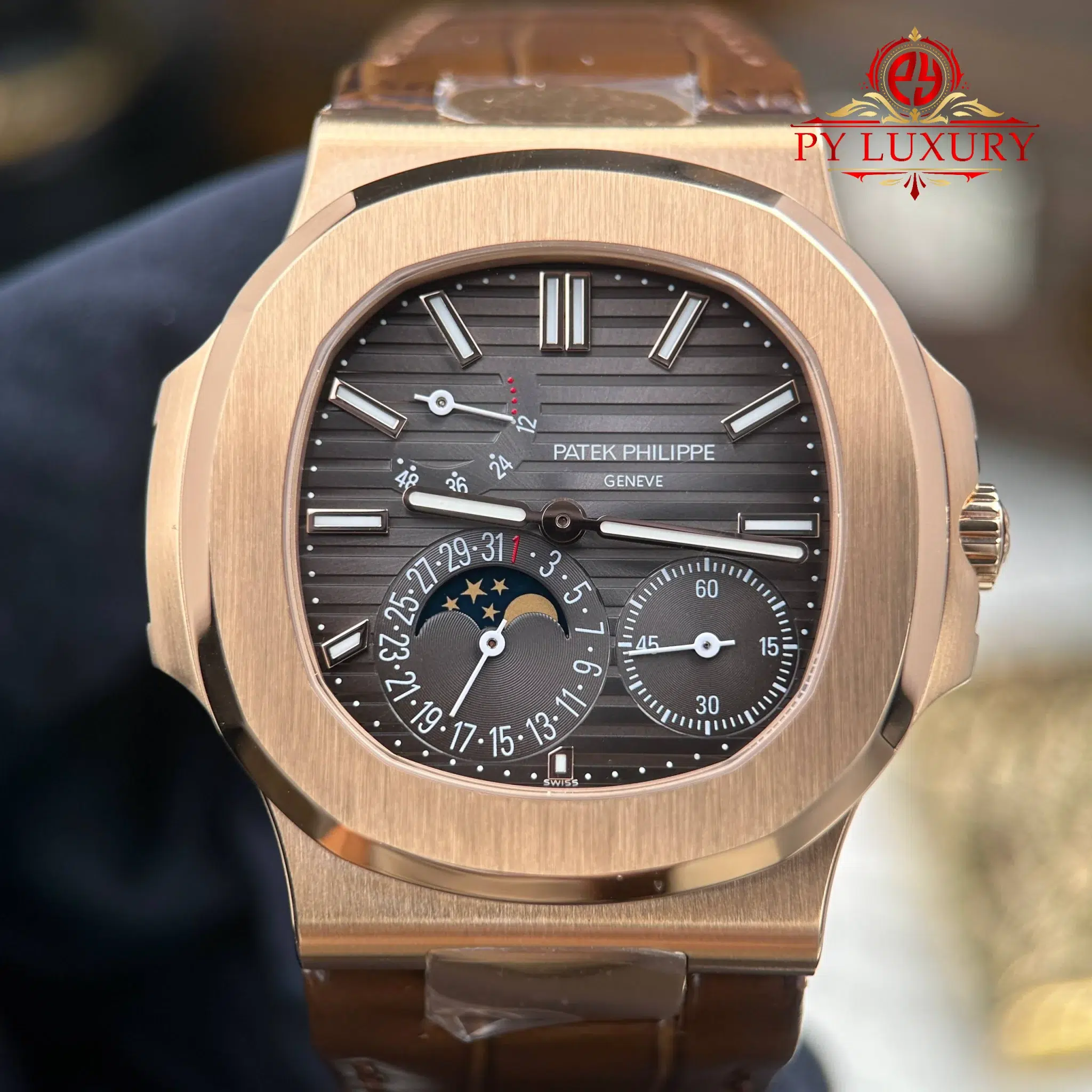 Patek Philippe Nautilus 5712R Rose Gold Grey Dial Leather Strap Best Replica PPF V3 40mm - Image 4