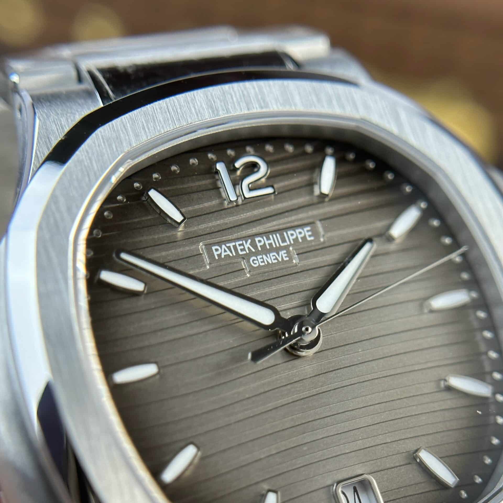 Patek Philippe Nautilus 7118/1A-011 Grey Dial Best Replica 35.2mm - Image 4