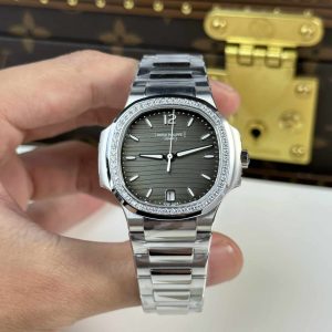 Đồng Hồ Nữ Patek Philippe Nautilus 7118/1200A-011 Mặt Xám Viền Đá CZ 35.2mm