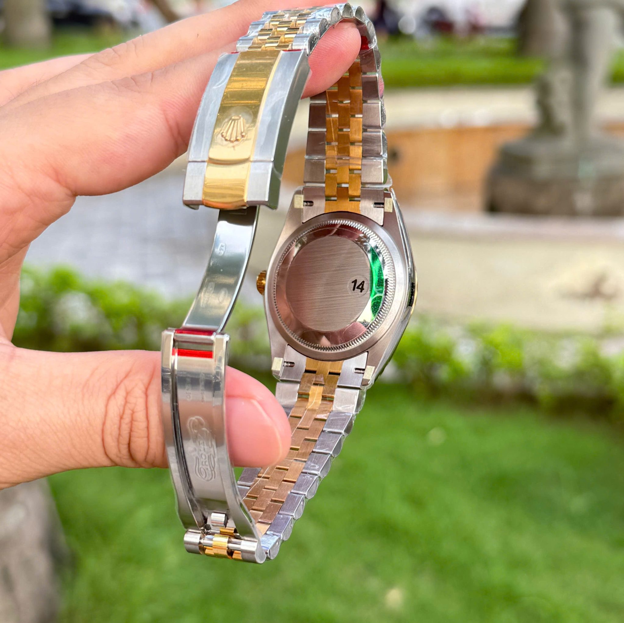 Rolex Datejust 126233 Steel & Yellow Gold Custom Natural MOP Dial Moissanite Markers Jubilee Bracelet Super Clone VSF 36mm - Image 9