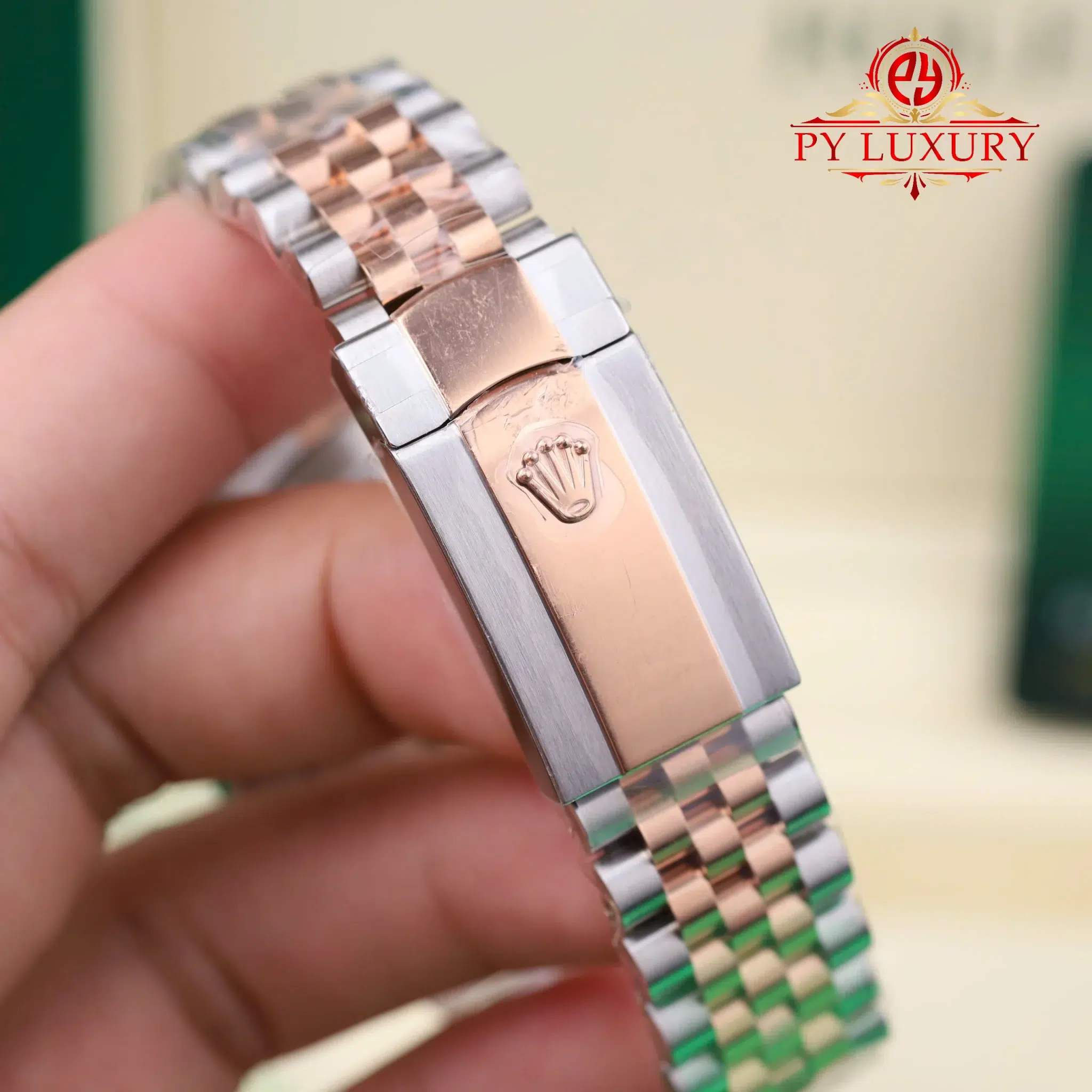 Rolex Datejust 126331 Steel & Rose Gold Custom Black Mother of Pearl Dial Moissanite Markers Jubilee 1:1 Best Edition 41mm - Image 9