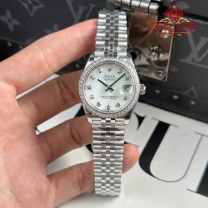Đồng Hồ Nữ Rolex Datejust 278384RBR Mặt Xà Cừ Trắng Viền Đá Dây Jubilee Replica 1:1 THB 31mm