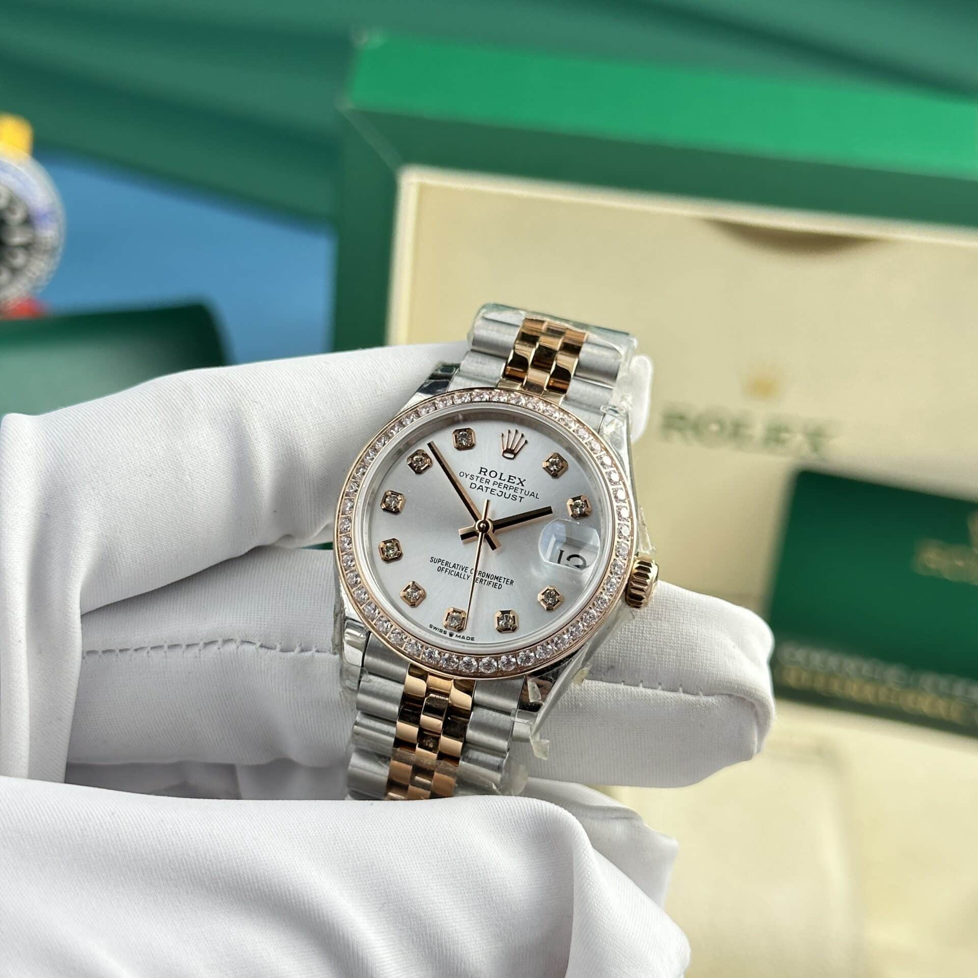 Đồng Hồ Nữ Rolex Datejust 278381RBR-0016 Demi Vàng Hồng Mặt Số Bạc Viền Đá Dây Jubilee Replica 31mm - Image 2