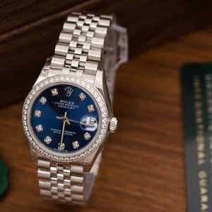 Đồng Hồ Nữ Rolex Datejust Mặt Xanh Dương Niềng Đá Jubilee Rep 1:1 31mm