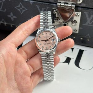 Đồng Hồ Nữ Rolex Datejust 278274 Mặt Số Hồng Cọc Số Đá Dây Jubilee Replica 1:1 THB 31mm