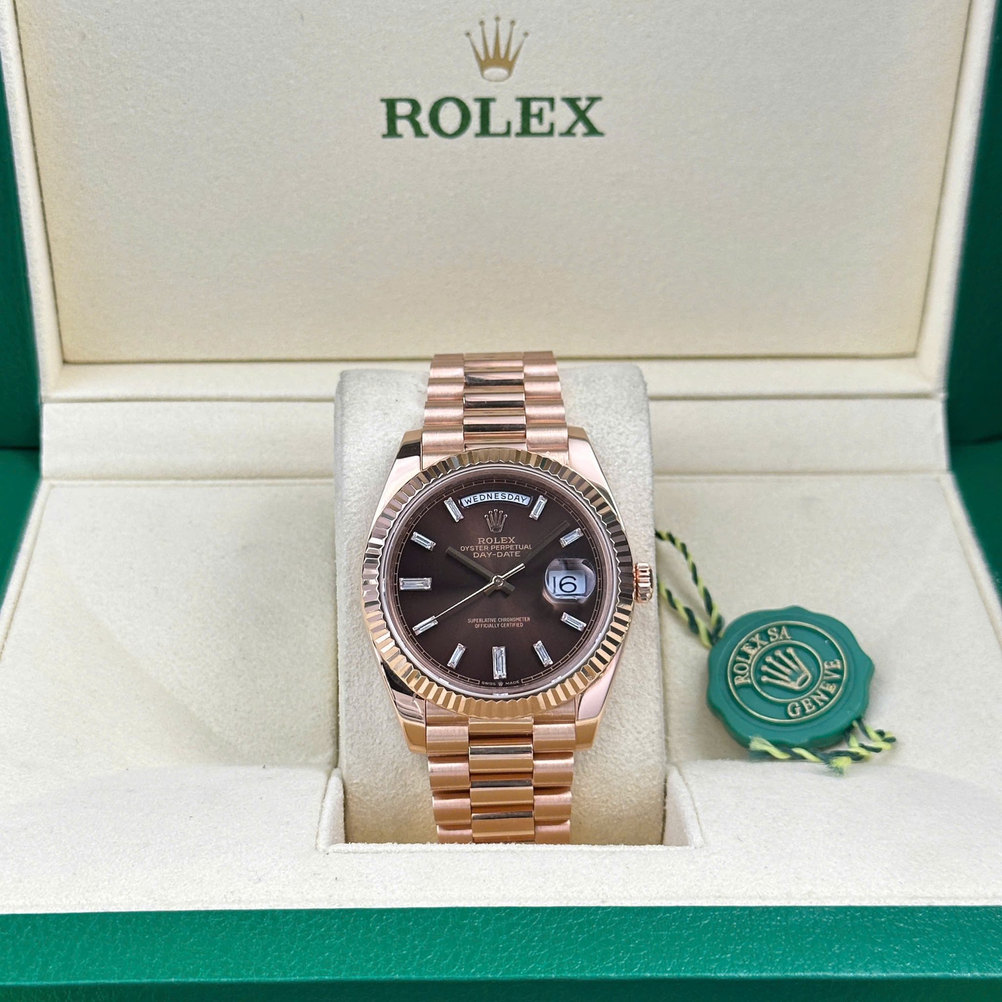 Rolex Day-Date 228235-0003 Chocolate Baguette Diamond Dial 18K Solid Rose Gold 40mm