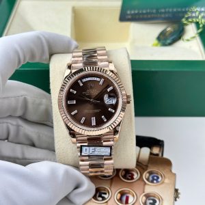 Đồng Hồ Rolex Day-Date 228235-0003 Vàng Hồng Mặt Chocolate Cọc Số Đá Baguette 186g Rep 1:1 QF 40mm