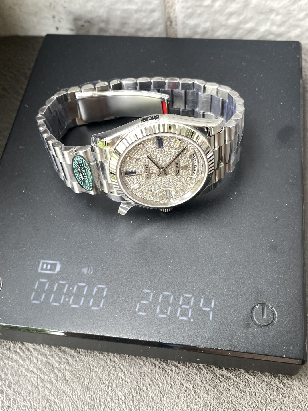 Rolex Day-Date 228236-0009 Custom Moissanite Dial 1:1 Best Replica Super Clone Gained Weight 210g RCF 40mm - Image 13