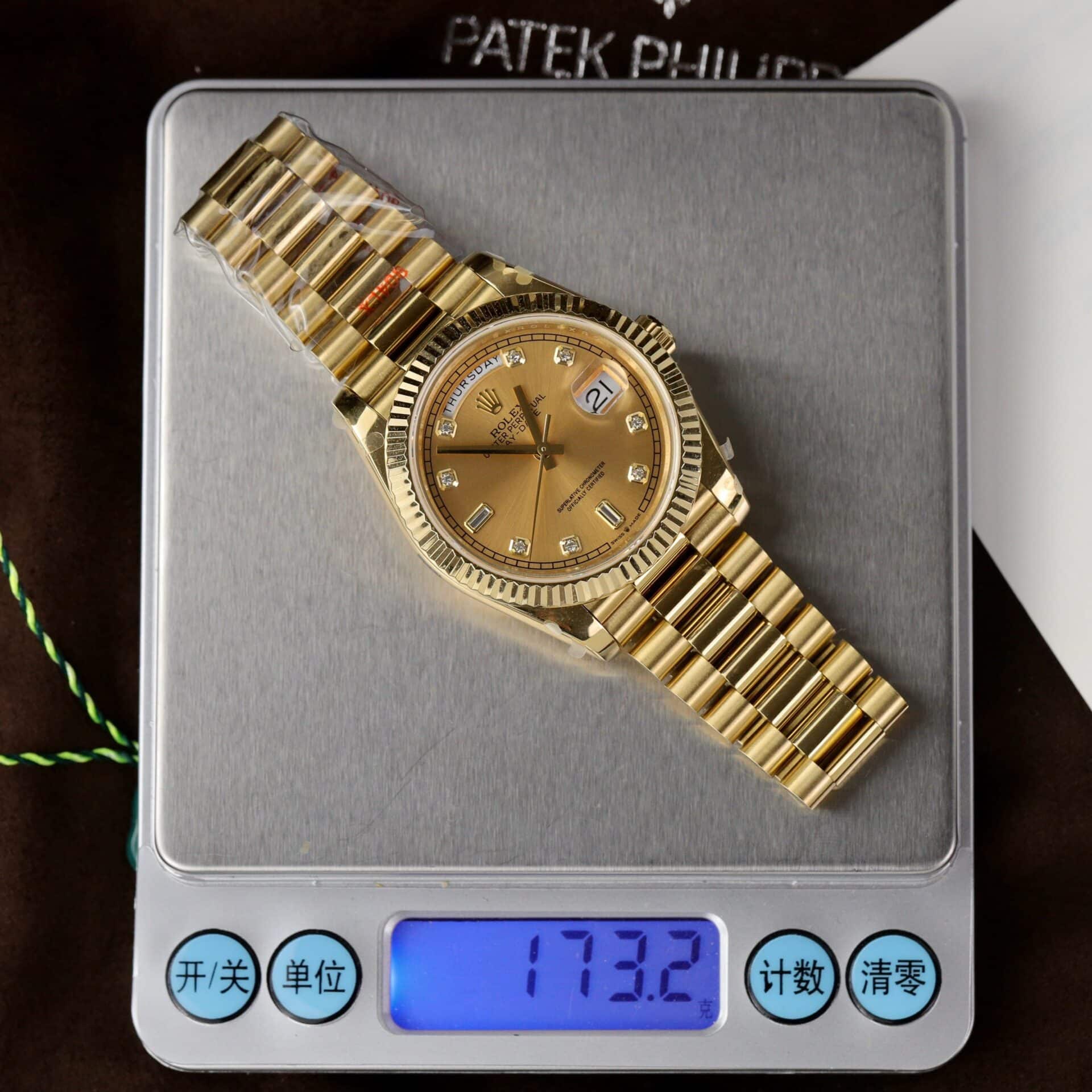 Rolex Day-Date 40 Yellow Gold Champagne Diamond Dial Replica V3 GMF 40mm - Image 2