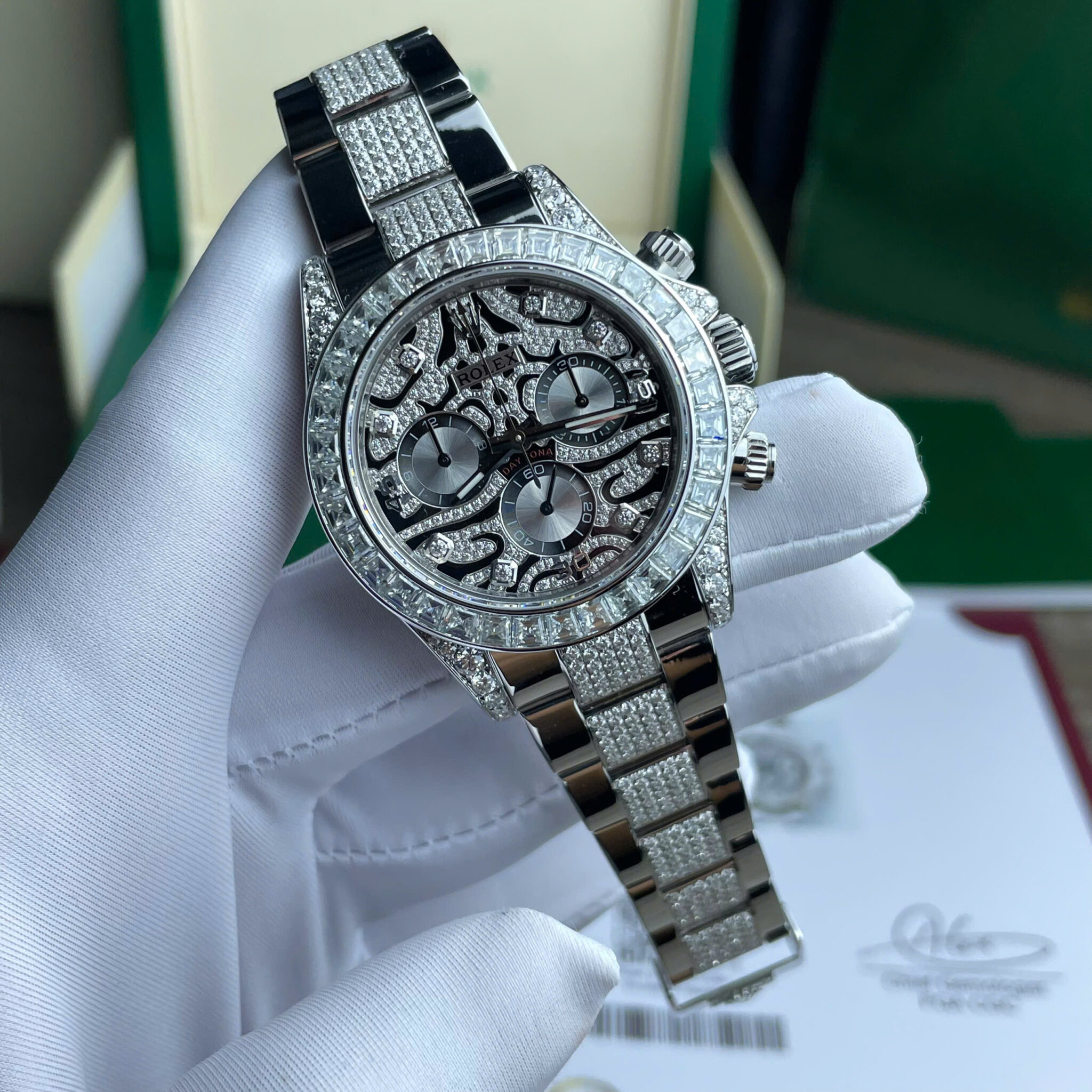 Rolex Daytona Eye of the Tiger Metal Bracelet Custom Moissanite Best Replica 40mm - Image 3