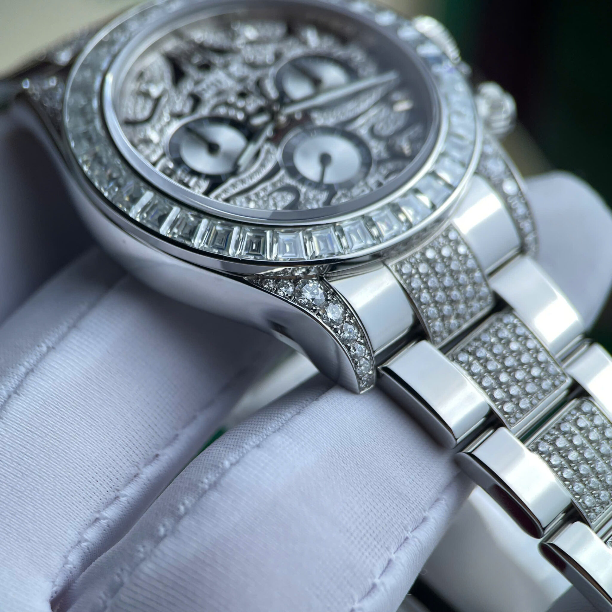 Rolex Daytona Eye of the Tiger Metal Bracelet Custom Moissanite Best Replica 40mm - Image 7