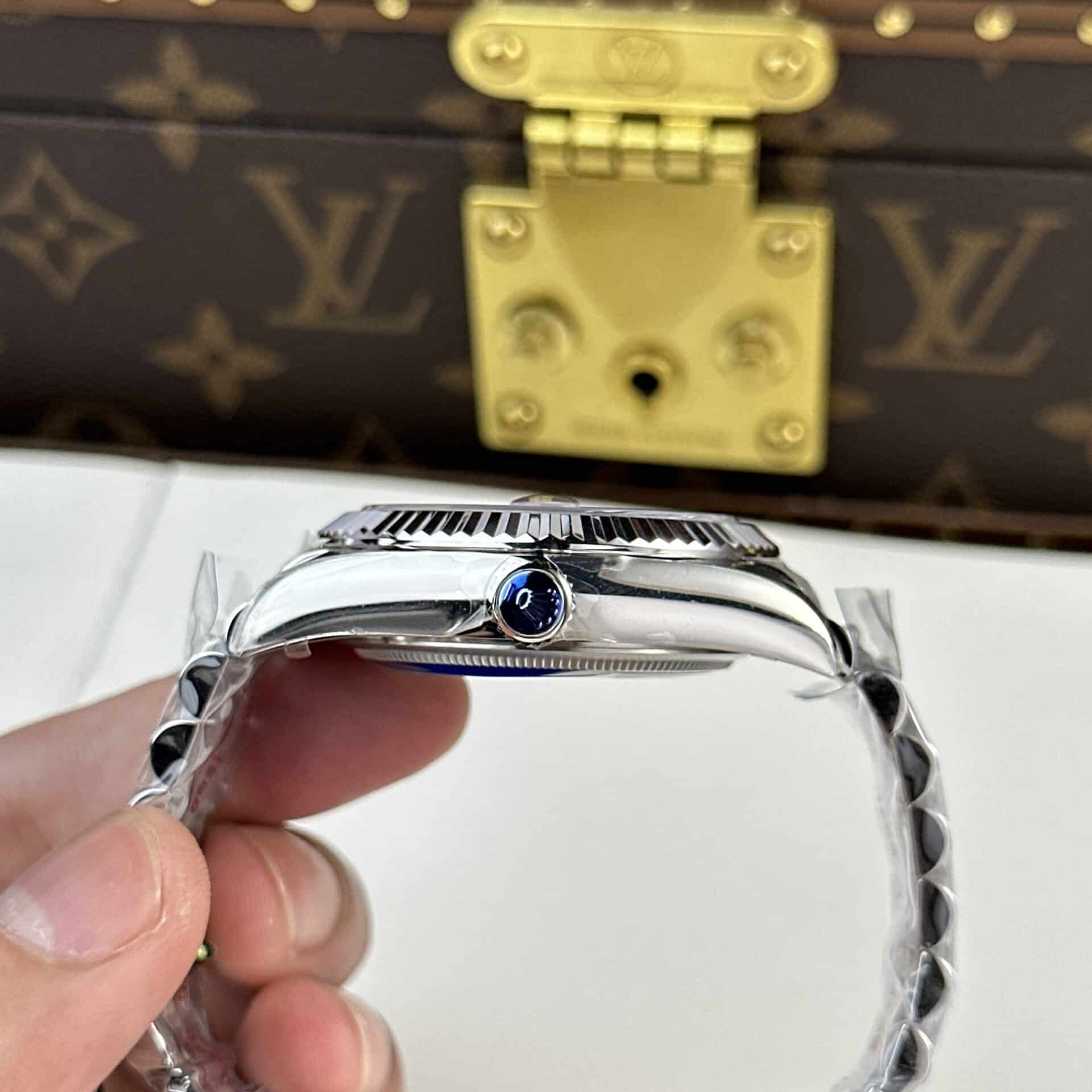 Đồng Hồ Rolex Sky-Dweller 326934 Mặt Đen Dây Jubilee Rep 1:1 ZF 42mm - Image 5