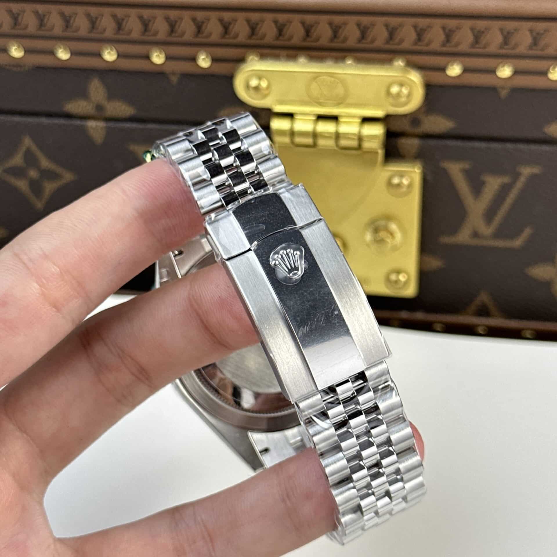 Đồng Hồ Rolex Sky-Dweller 326934 Mặt Đen Dây Jubilee Rep 1:1 ZF 42mm - Image 9