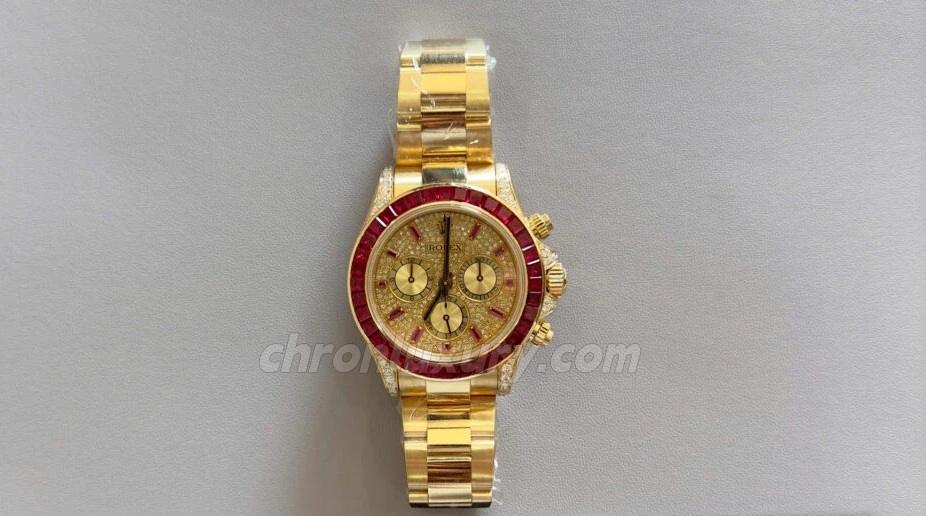Stunning solid gold replica watch with Natural Diamonds