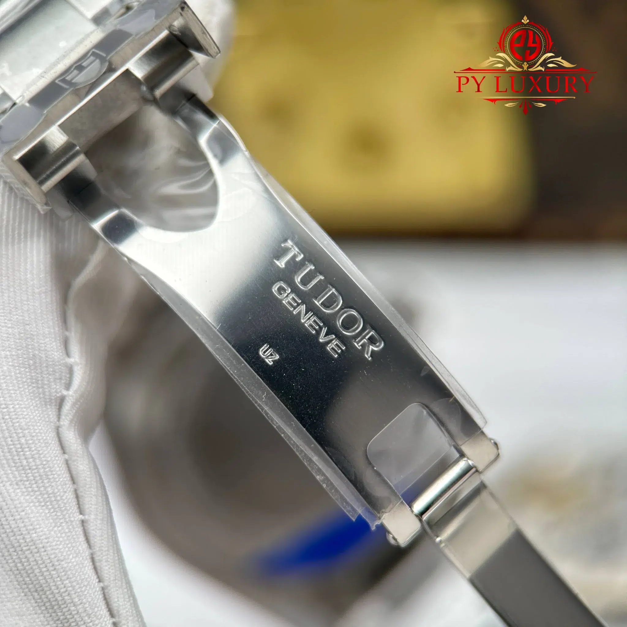Đồng Hồ Tudor Black Bay Pro 79470-0001 Mặt Số Đen Replica 1:1 Nhà Máy ZF 39mm - Image 13
