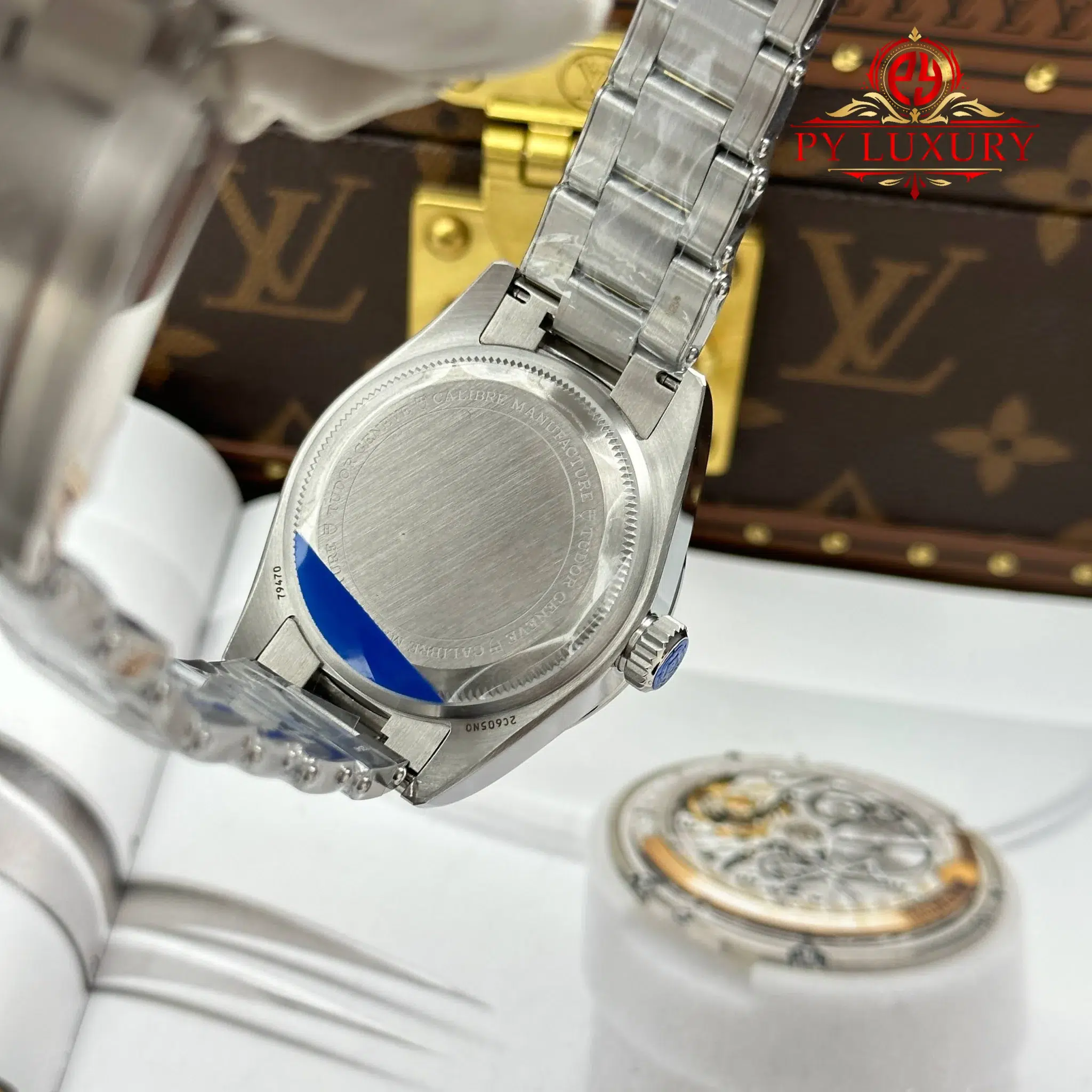 Đồng Hồ Tudor Black Bay Pro 79470-0001 Mặt Số Đen Replica 1:1 Nhà Máy ZF 39mm - Image 11